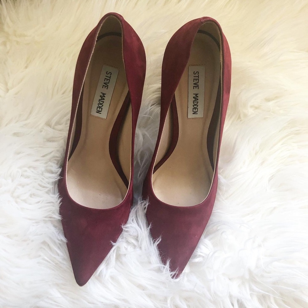 ❌SOLD❌ Steve Madden Pointed Toe Block Pumps - Picture 4 of 8